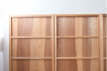 アンティーク建具　昭和初期から昭和中期　豊かな木目を楽しめるシンプルな板戸4枚セット　(R-091016)