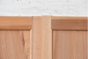 アンティーク建具　昭和初期から昭和中期　豊かな木目を楽しめるシンプルな板戸2枚セット　(R-091017)
