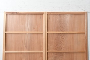 アンティーク建具　昭和初期から昭和中期　豊かな木目を楽しめるシンプルな板戸2枚セット　(R-091017)