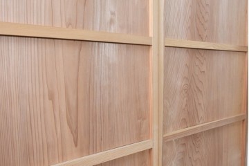 アンティーク建具　昭和初期から昭和中期　豊かな木目を楽しめるシンプルな板戸2枚セット　(R-091017)