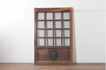 アンティーク建具　明治から大正期　総欅(ケヤキ)材　巾着型の飾り金具が印象的なきつね格子蔵戸1枚　(R-091018)