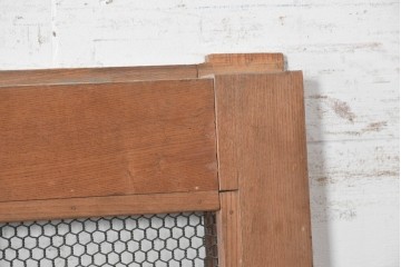 アンティーク建具　明治から大正期　総欅(ケヤキ)材　巾着型の飾り金具が印象的なきつね格子蔵戸1枚　(R-091018)