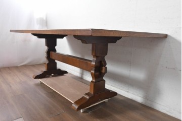 中古　スペイン　VARO,S.A. VALENTI(バロッサバレンティ)　クラシカルなダイニングテーブル　定価約105万円　(R-091020)