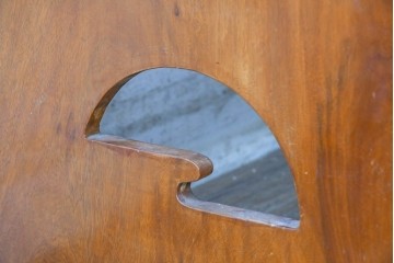 和製ヴィンテージ　楠材　花柄の扉が愛らしい昭和レトロな文机　(R-091023)