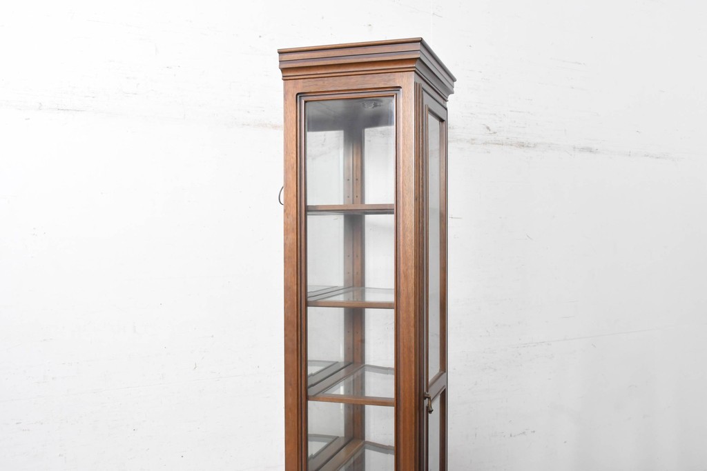 中古　美品　希少な廃番品　maruni(マルニ木工)　地中海ロイヤルシリーズ(ROYAL)　縦型キュリオケース　定価約56万円　(R-091028)