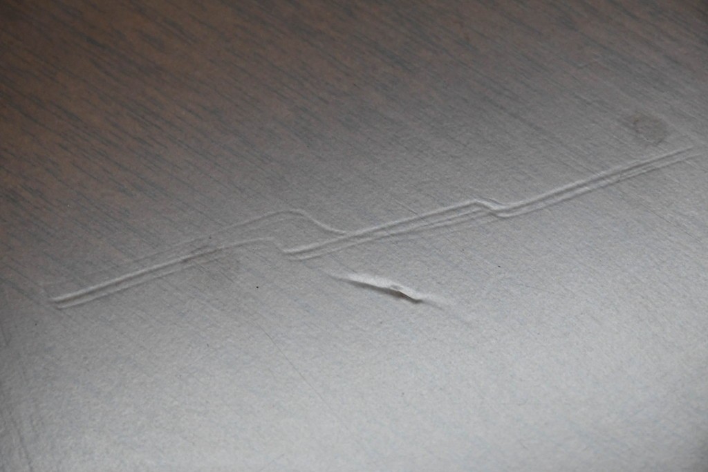中古　maruni(マルニ木工)　地中海ロイヤルシリーズ(ROYAL)　細部まで意匠が施されたダイニングテーブル　定価約26万円　(R-091029)