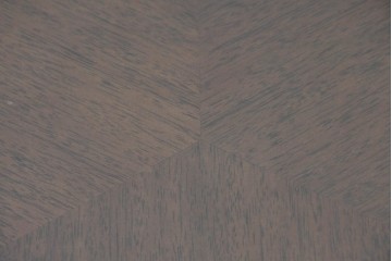 中古　美品　マルニ木工(maruni)　地中海ロイヤルシリーズ(ROYAL)　彫り装飾と天板の木目が上品なラウンドサイドテーブル　定価約14万円　(R-091032)