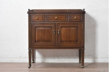 中古　希少な廃番品　maruni(マルニ木工)　地中海ロイヤルシリーズ(ROYAL)　　ビュッフェワゴン　(R-091035)