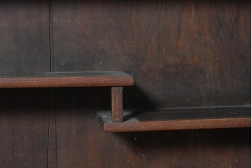 和製アンティーク　大正期から昭和初期　欅(ケヤキ)材　大正ロマンなデザインが趣深い茶箪笥　(R-091041)