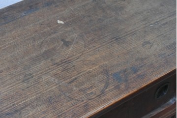 和製アンティーク　大正期から昭和初期　欅(ケヤキ)材　大正ロマンなデザインが趣深い茶箪笥　(R-091041)