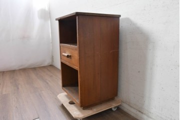 和製アンティーク　昭和初期から昭和中期　素朴な佇まいの引き出し付きサイドキャビネット　(R-091049)
