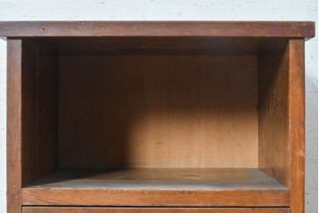 和製アンティーク　昭和初期から昭和中期　素朴な佇まいの引き出し付きサイドキャビネット　(R-091053)