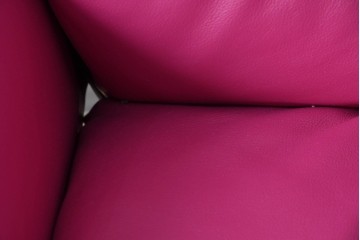 中古　美品　EKORNES(エコーネス)　Stressless(ストレスレス)　ボイジャー　鮮やかなピンクが印象的なリクライニングチェアとオットマンのセット　定価約43万円　(R-091057)