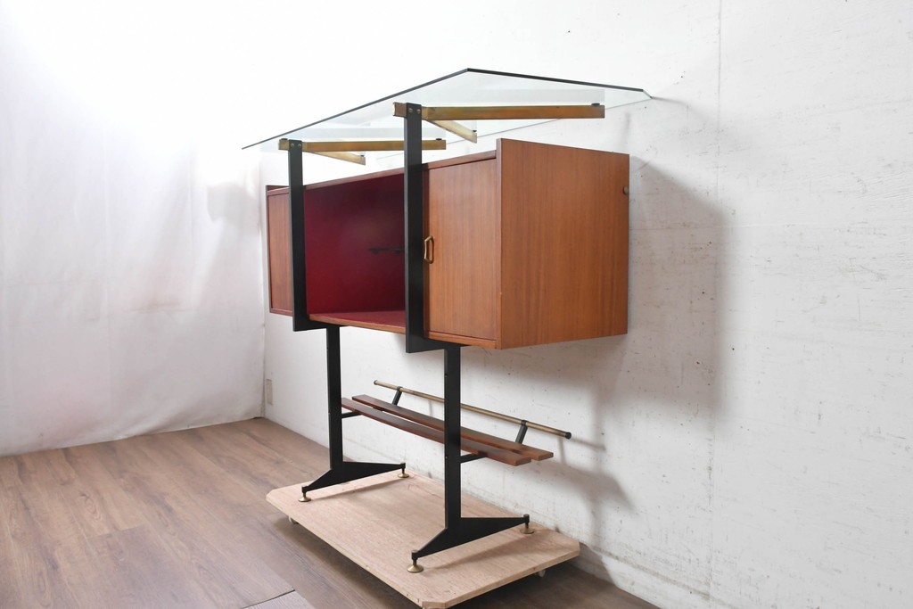 イタリアヴィンテージ　1950年から1960年頃　楽器モチーフが目を引くカウンターテーブルとチェア2脚セット　(R-091066)