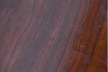和製アンティーク　明治から大正期　黒漆塗り　鶴亀図を象った閂が目を引く庄内箪笥ローチェスト　(R-091073)