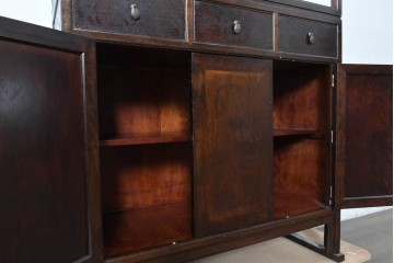 中古　美品　高島屋デパート取り扱い　民芸デザイン　互い違いの棚が個性的な朝鮮棚　定価約80万円　(R-091083)