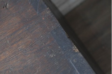 和製アンティーク　明治期　時代箪笥　縁黒柿材　重厚な金具使いと豊富な収納が魅力の帳場小箪笥　(R-091089)