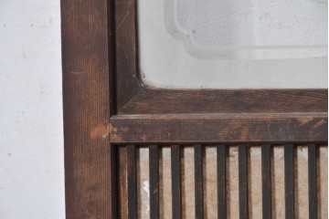 アンティーク建具　大正から昭和初期　幅広で存在感のある裏障子付き格子扉1枚　(R-091093)