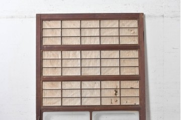 アンティーク建具　大正から昭和初期　幅広で存在感のある裏障子付き格子扉1枚　(R-091093)