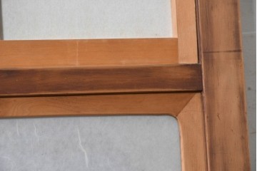 アンティーク建具　昭和初期　細身の縦桟が連なる裏障子付き格子戸2枚セット　(R-091097)