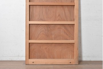 ヴィンテージ建具　美品　昭和中期から昭和後期　総欅(ケヤキ)材　杢目の良い一枚板を使った厚みのある引き戸1枚　(R-091103)