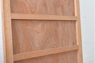 ヴィンテージ建具　美品　昭和中期から昭和後期　総欅(ケヤキ)材　杢目の良い一枚板を使った厚みのある引き戸1枚　(R-091103)