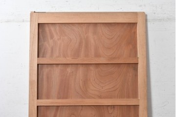 ヴィンテージ建具　美品　昭和中期から昭和後期　総欅(ケヤキ)材　杢目の良い一枚板を使った厚みのある引き戸1枚　(R-091104)