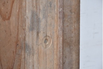 アンティーク建具　昭和初期　やわらかな木色が魅力の板戸1枚　(R-091105)