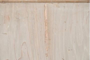 アンティーク建具　大正から昭和初期　金具がアクセントを添える素朴な板戸1枚　(R-091106)