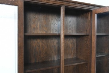 中古　美品　横浜クラシック家具　ノックオンウッド(knockonwood)　コロニアルシリーズ(Colonial Series)　カップボード　定価約80万円　(R-091110)