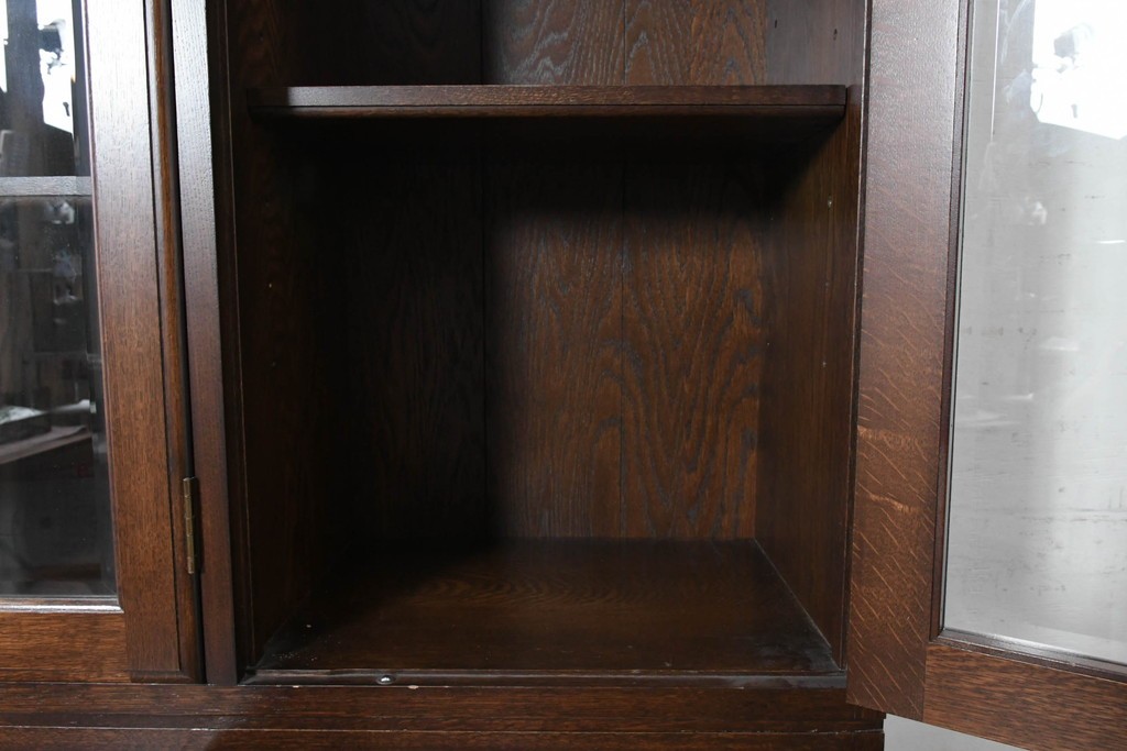 中古　美品　横浜クラシック家具　ノックオンウッド(knockonwood)　コロニアルシリーズ(Colonial Series)　カップボード　定価約80万円　(R-091110)