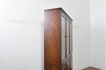 中古　美品　横浜クラシック家具　ノックオンウッド(knockonwood)　コロニアルシリーズ(Colonial Series)　カップボード　定価約80万円　(R-091110)