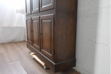 中古　美品　横浜クラシック家具　ノックオンウッド(knockonwood)　コロニアルシリーズ(Colonial Series)　カップボード　定価約80万円　(R-091110)