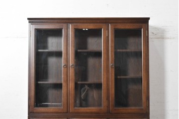 中古　美品　横浜クラシック家具　ノックオンウッド(knockonwood)　コロニアルシリーズ(Colonial Series)　カップボード　定価約80万円　(R-091110)