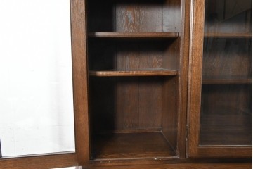 中古　横浜クラシック家具　ノックオンウッド(knockonwood)　Hand Made　コロニアルシリーズ(Colonial Series)　収納力抜群のカップボード　定価約110万円　(R-091112)