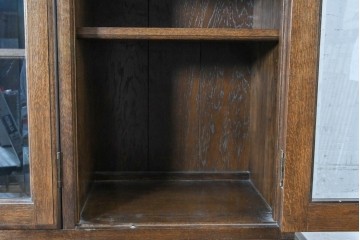中古　横浜クラシック家具　ノックオンウッド(knockonwood)　Hand Made　コロニアルシリーズ(Colonial Series)　収納力抜群のカップボード　定価約110万円　(R-091112)