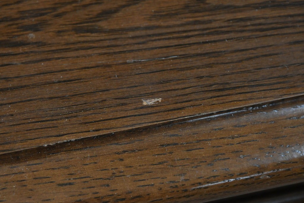 中古　横浜クラシック家具　ノックオンウッド(knockonwood)　Hand Made　コロニアルシリーズ(Colonial Series)　収納力抜群のカップボード　定価約110万円　(R-091112)