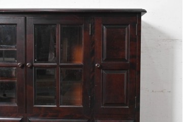 中古　希少な廃番品　北海道民芸家具　ガラス扉と板扉を備えたサイドボード　(R-091113)