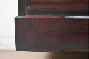 中古　希少な廃番品　北海道民芸家具　ガラス扉と板扉を備えたサイドボード　(R-091113)