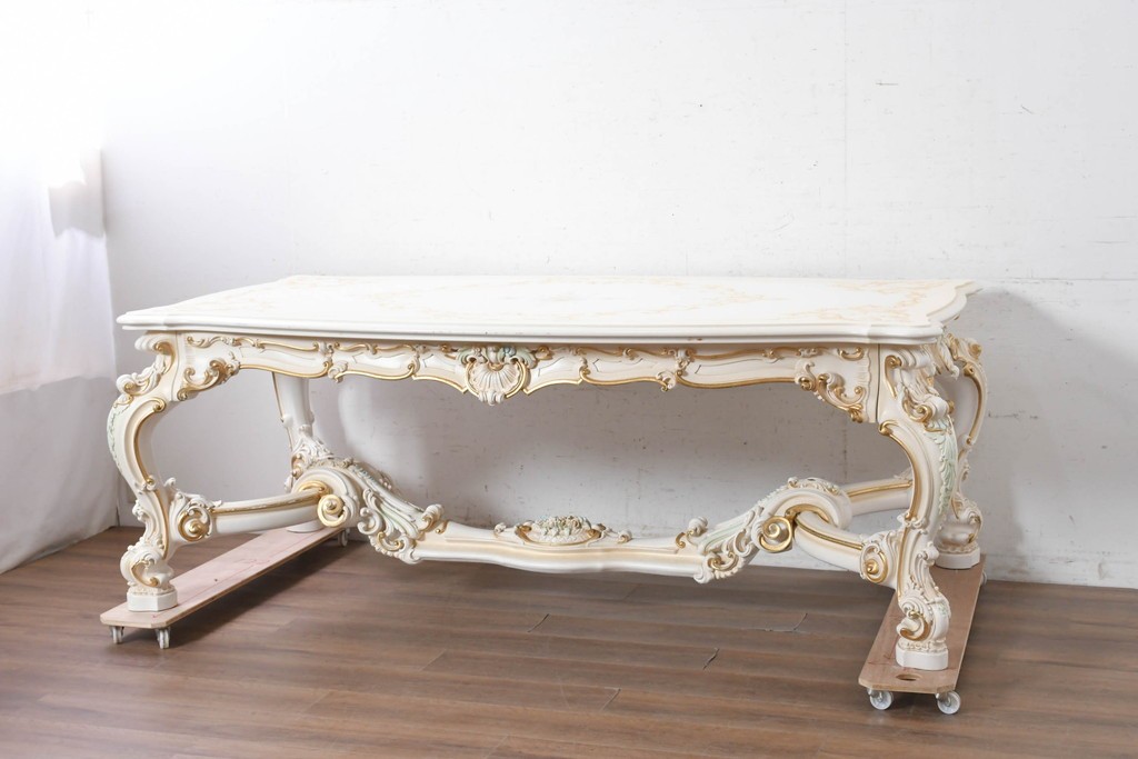 中古　イタリア高級家具　SILIK(シリック)　特大!!　花絵と華やかな装飾が目を引くダイニングテーブル　定価約200万円　(R-091114)