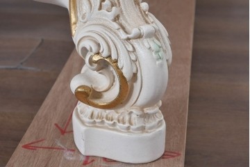 中古　イタリア高級家具　SILIK(シリック)　特大!!　花絵と華やかな装飾が目を引くダイニングテーブル　定価約200万円　(R-091114)