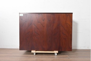 中古　美品　岩谷堂箪笥　雫月(しずく)3号　人気のあられ金具が映える整理箪笥　(R-091116)