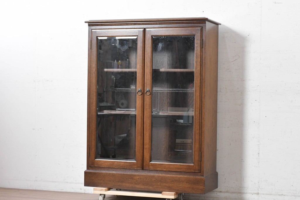 中古　横浜クラシック家具　ノックオンウッド(knockonwood)　オーク材　端正な佇まいのブックケース　(R-091118)