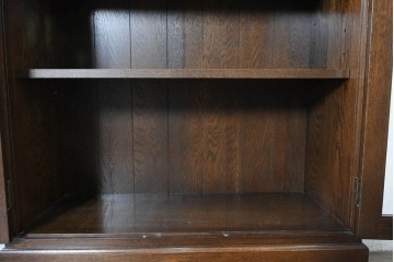 中古　横浜クラシック家具　ノックオンウッド(knockonwood)　オーク材　端正な佇まいのブックケース　(R-091118)