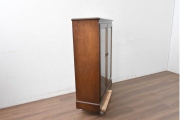 中古　横浜クラシック家具　ノックオンウッド(knockonwood)　オーク材　端正な佇まいのブックケース　(R-091118)