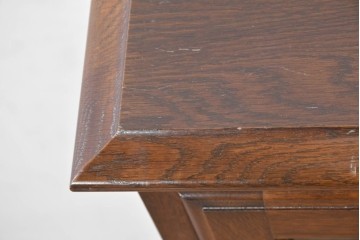 中古　横浜クラシック家具　ノックオンウッド(knockonwood)　オーク材　端正な佇まいのブックケース　(R-091118)