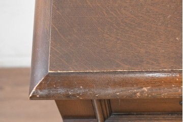 中古　横浜クラシック家具　ノックオンウッド(knockonwood)　凝ったデザインのジャコビアンチェスト　(R-091119)