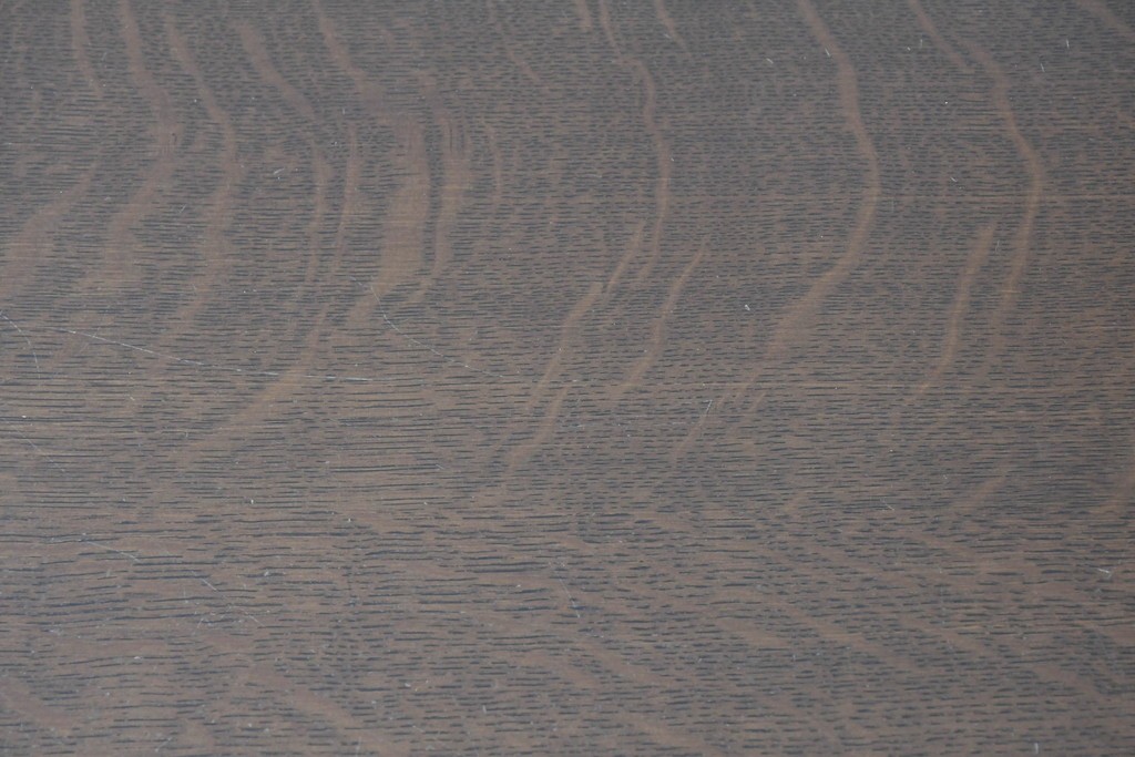 中古　横浜クラシック家具　ノックオンウッド(knockonwood)　凝ったデザインのジャコビアンチェスト　(R-091119)