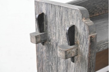 和製ヴィンテージ　昭和中期　素朴な風合いを楽しむ楔(くさび)式の本棚　(R-091123)