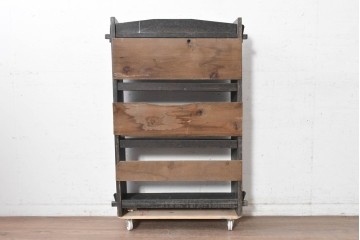 和製ヴィンテージ　昭和中期　素朴な風合いを楽しむ楔(くさび)式の本棚　(R-091123)